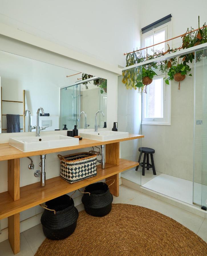 Sapo - Two Bedroom In The Heart Of Barcelona
